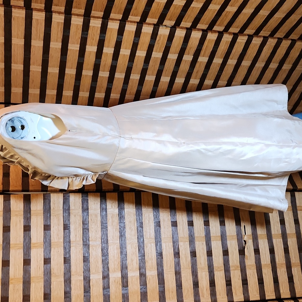 Jessica Howard gold party dress - Picture 4 of 12